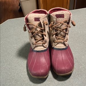 Sperry Burgundy and Tan Boots